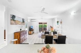 Bright & Cozy Apartment - Central - Modern - 6