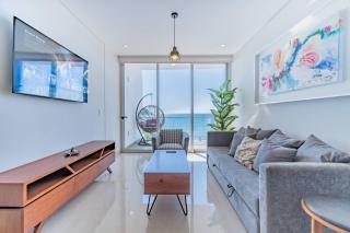 Hermoso Condo al Pie de la Playa Camino al Mar - 2