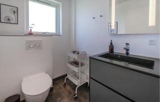 Amazing Home In Grenaa With Wifi - 2
