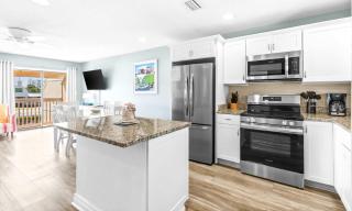 2BR Condo - Shared Pool Hot Tub & Tennis - 5