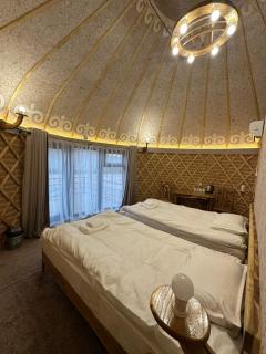 Tangnuru eco yurts - 9