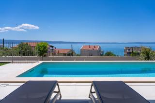 Seaview Villa Morettina, A Coastal Gem Near Split - 8