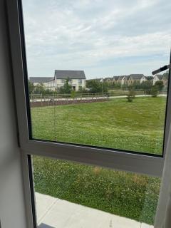 Stylish SuperKing and King Ensuite Bedrooms in Dublin-Free Parking- 15 min Airport - 9