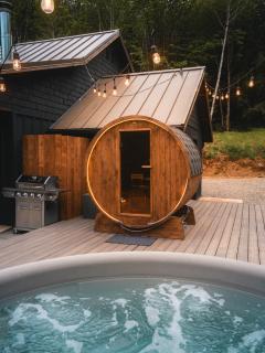 28-Acre Olympic Cabin Hot Tub Sauna Private - 7