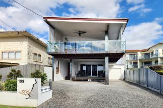 Azurea! Grand 7BR Riverfront Retreat Maroochydore - 5