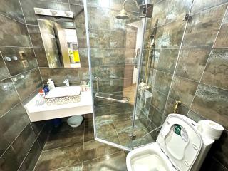 Premium Skyline Residence Near National Convention Center Hanoi - 2