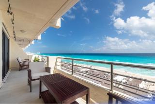 Incredible 2BD Beach Oceanfront in great location - 1