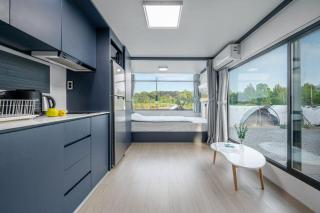 Seocheon Ocean Place Glamping Caravan - 2