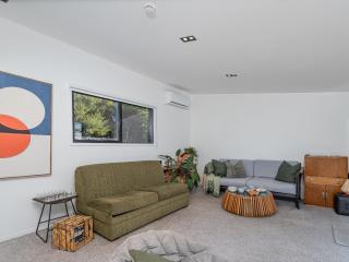 Little Tui Ridge - Coromandel Holiday Home - 5