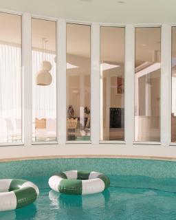 Pool Villa Bicheno - architecture, pool & sauna - Bicheno - 0