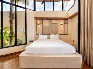 1BR Loft Art Deco shared pool, 700m to Echo Beach - 8