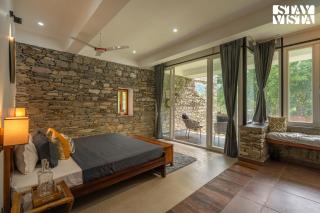 StayVista at Butterfly Estate with BBQ & Bonfire - 1