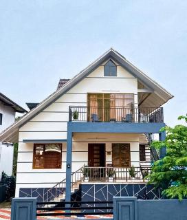 HORNBILL STAYS by ROYAL VILLAS - 0