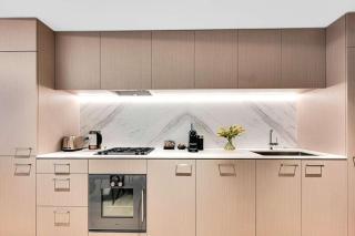 Saint Moritz Retreat Beachfront St Kilda - 4