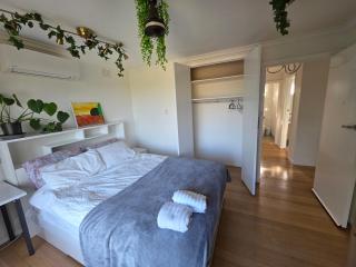 Cozy Bedroom with Scenic Views D - 7