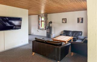 4 Bedroom Pet Friendly Home In Ansager - 5