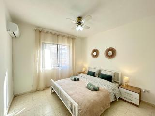 Sun Julz Byzantium Gardens- 1 Bedroom - 1