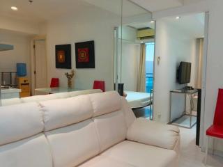2br family suite 6pax 1kid Azure Urban Resort - 0
