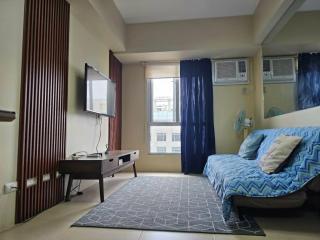 Cozy 1BR Inside IT Park - 9