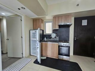 Cozy 1BR Inside IT Park - 3