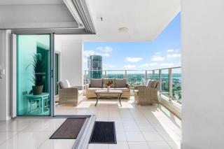 Coastal Magnificence - Pool - Workspace - Parking - 0