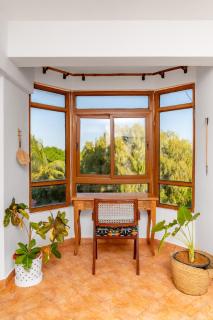 Hewani a bright & airy 1 BR apartment with an ocean view & pool - 6