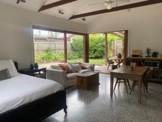 Mullum Cottage 10 minutes from beaches - 7