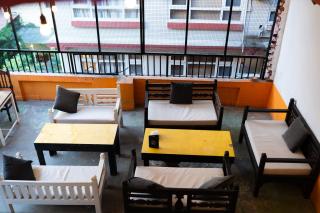 Z Cafe and Apartment - 7