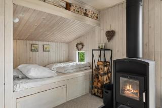 Holiday Home With Spa And Large Terrace - 7