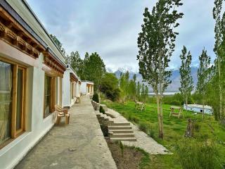 Lharje Resort - 1