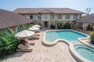 Maison Boheme Modern Apartment & Villa with Pool in Sanur - 9