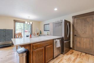 14 Lark Lane home - 3