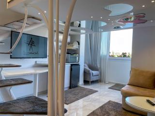 AB N103 Spacious Nile View Duplex Studio - 0