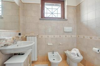 Alba Rosa Apartment - 2 Bed, 2 Bath - Happy Rentals - 3