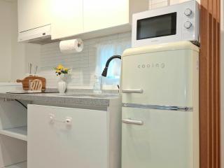 Opening Special Near Gwanaksan SNU Spacious 2 Rooms 3 Queen Size Beds Up to 6 People - 8