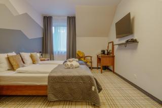 Przycup w Karkonoszach Apartamenty - pokoje hotelowe w obiekcie Kyriad Wojcieszyce - 1