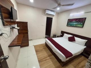 Hotel Kavya - 9