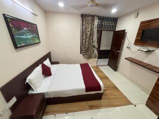 Hotel Kavya - 7