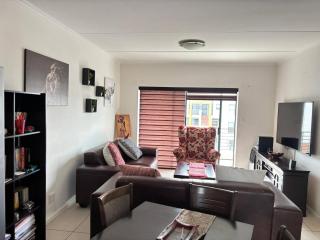 Fourways Retreat Your Home Away from Home - 8