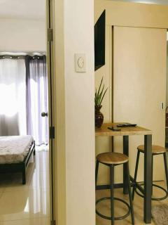 2br family suite amenity view sm southmall - 4
