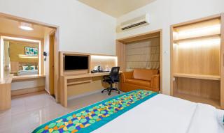 Treebo Premium Nestlay Rooms Nungambakkam - 8