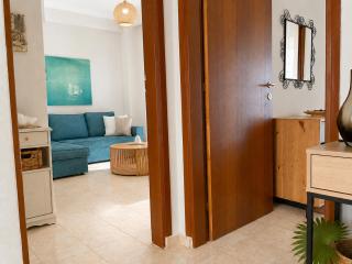 ZEFI BY THE SEA - ELEGANT SEASIDE APARTMENT 30m FROM THE BEACH - 9
