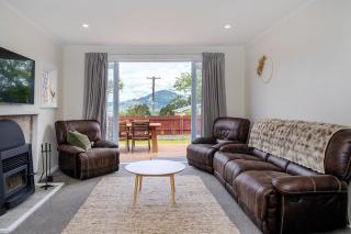 Abbotsford Haven - Cosy Family Home in Dunedin - Dunedin - 0