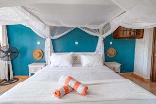 Hewani a bright & airy 1 BR apartment with an ocean view & pool - 8
