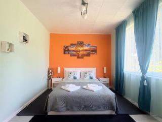 Velonia Guest House - 8