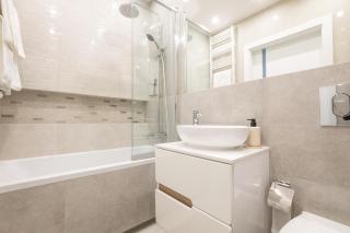 Seaside Baltica Tower Apartment & Parking by Alqueen Apartments - 7