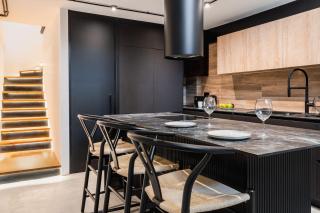 Cozy Loft with Balcony in Central Limassol - 6
