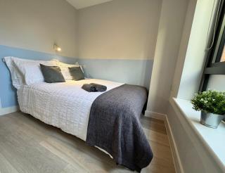 Boutique Exeter Apartment with Paid Parking on Street - 4
