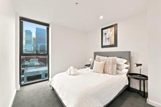 Luxury Southbank Sky Retreat in CBD w carpark - 9