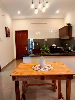 Full House 5 BHK with private Terrace 2km WhiteTown best for Large Groups NOVA - 1